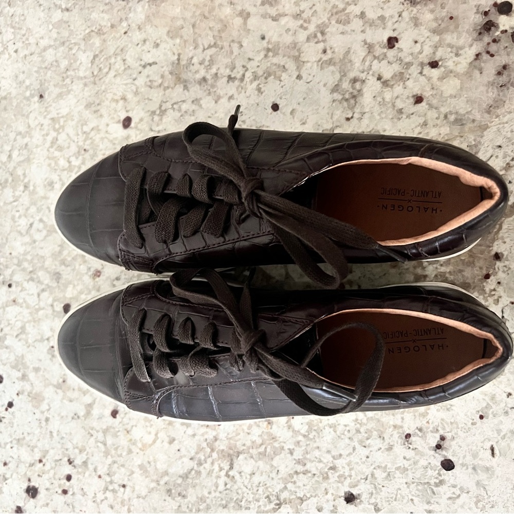 Halogen Dark Brown Croc-Embossed Shoes